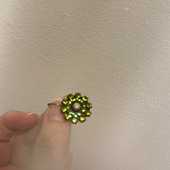 Flower earrings - Picture 5 of 5